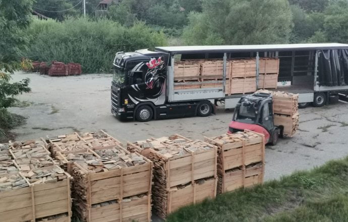 wooden-600